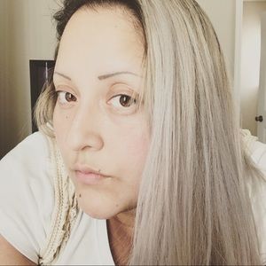 Meet your Posher, Cynthia